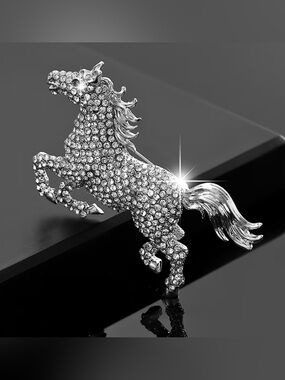Equestrian Silvertone Horse Brooch